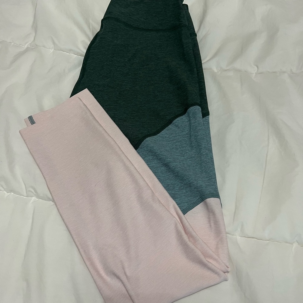 Outdoor voices like new springs leggings size medium. Pink and green.